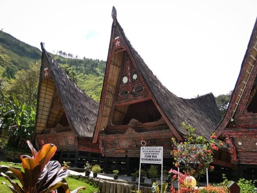 Gambar Istana Raja Sisingamangaraja