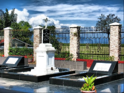 Gambar Makam Misionaris Pdt.DR.IL.Nommensen
